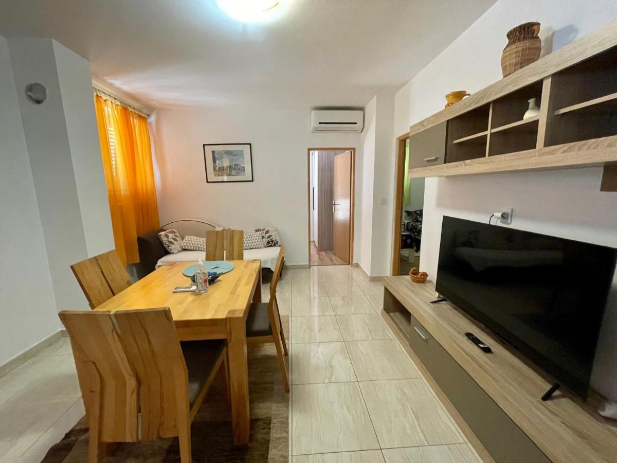 Lovro #1 & #2 Apartments 茨雷斯 外观 照片